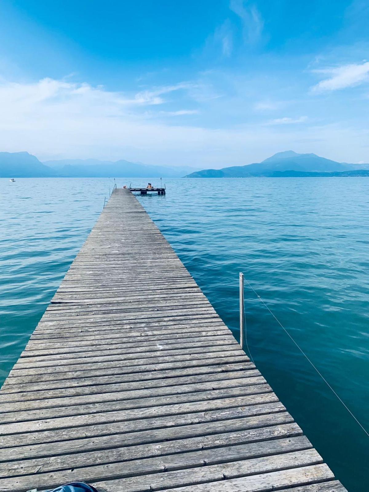 Seeblickwohnung Sirmione - Fronte Lago Mit Privatsteg מראה חיצוני תמונה